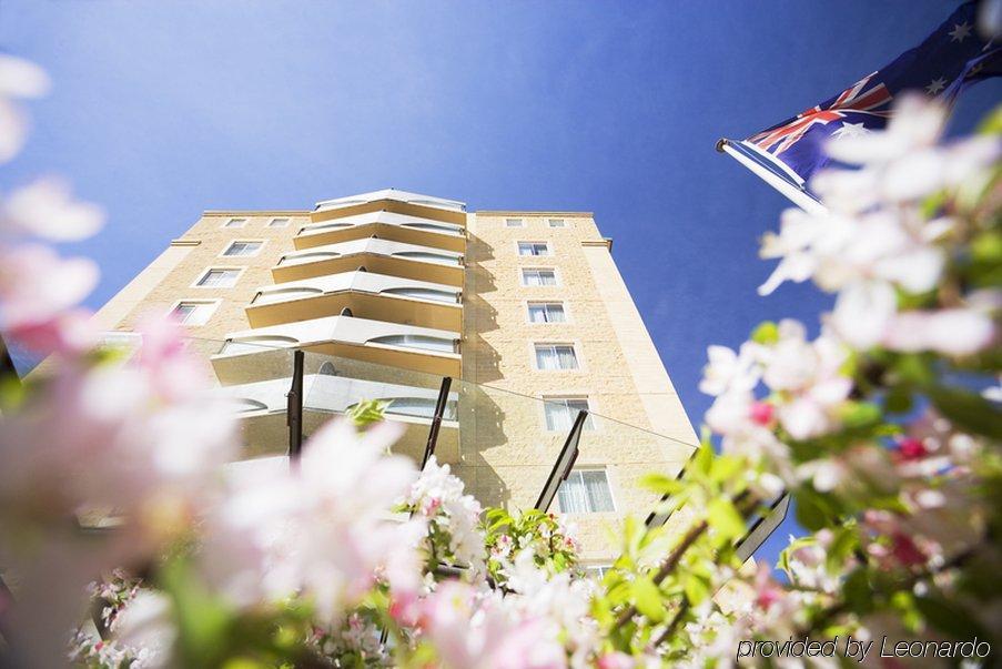 Mantra On Northbourne Aparthotel Canberra Exterior photo